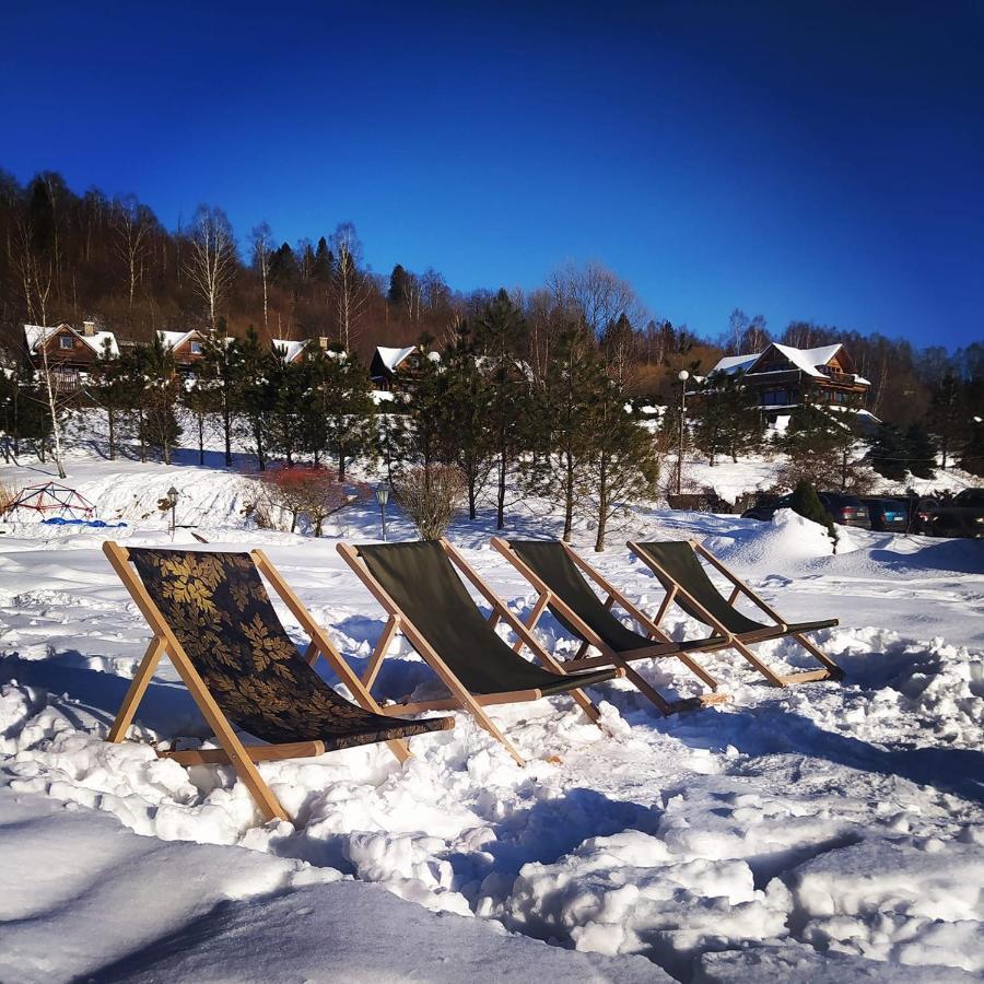 Wilcza Jama - Domki Z Bali Villa Lutowiska Buitenkant foto